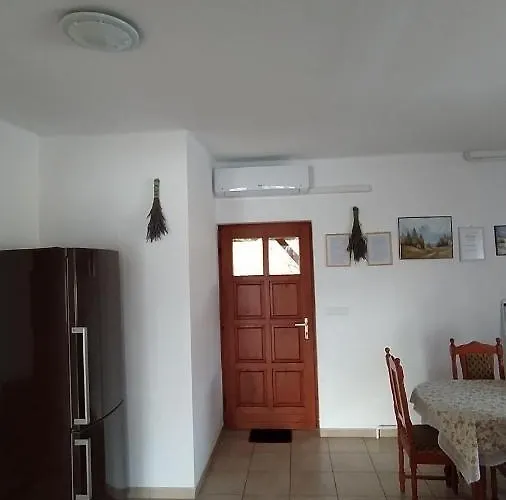 Πανσιόν Anna Ilona Vendeghaz Badacsonytomaj