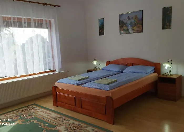 Anna Ilona Vendeghaz Pensionat Badacsonytomaj